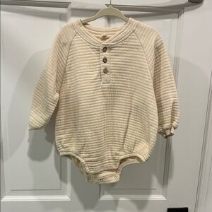 Quincy Mae Cream Textured Baby Outfit